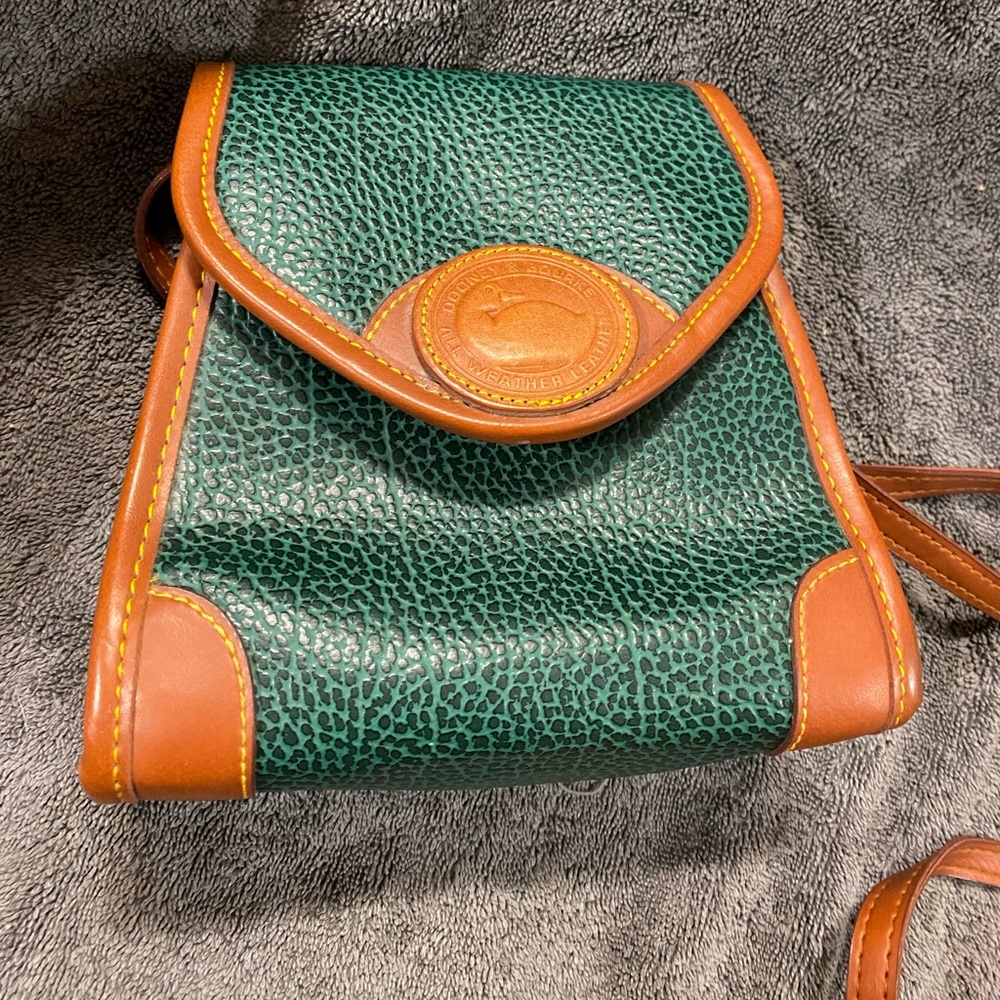 Dooney and Bourke Handbag/Purse